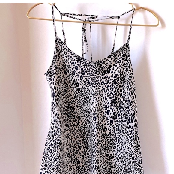 BCBG MaxAzria Silky Cami Top XS - Picture 8 of 8